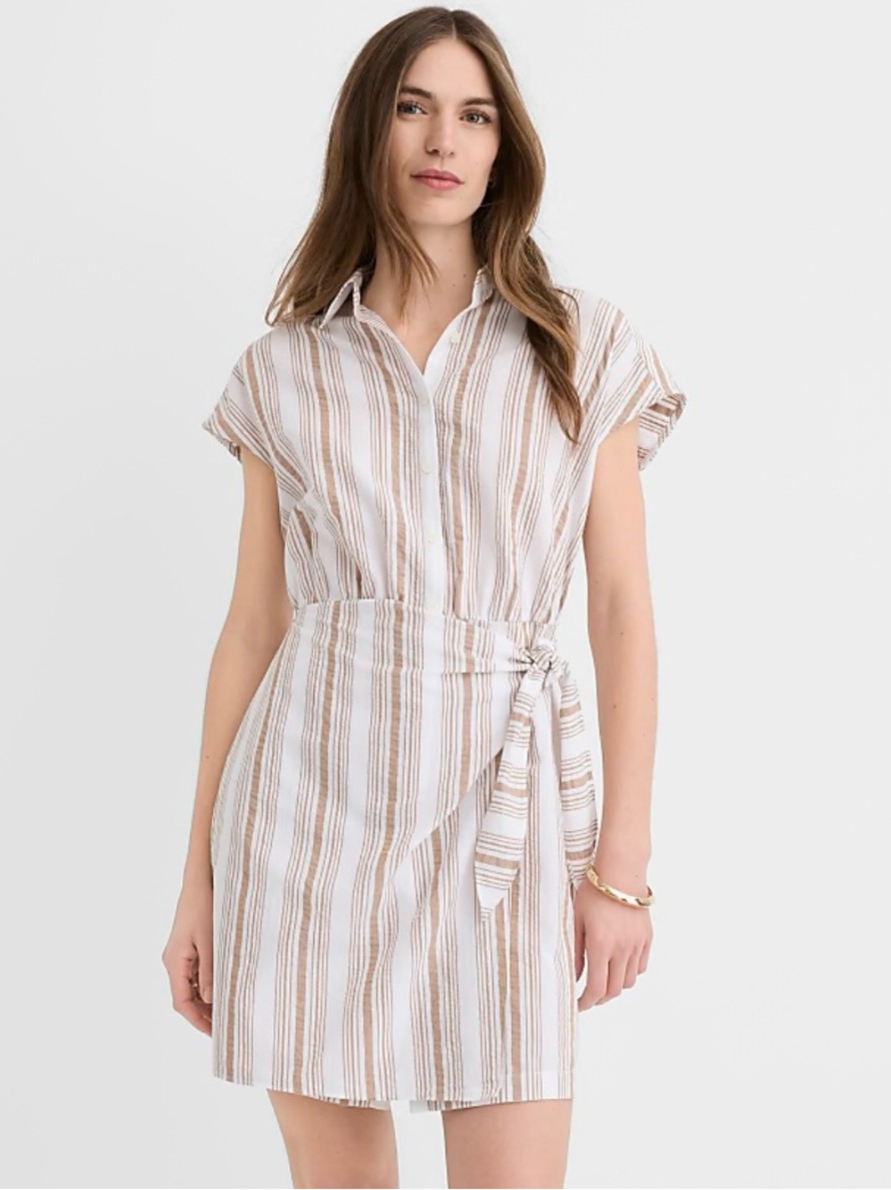 LOFT Petite Striped Seersucker Wrap Mini Shirt Dress in White and Tan, size 2P